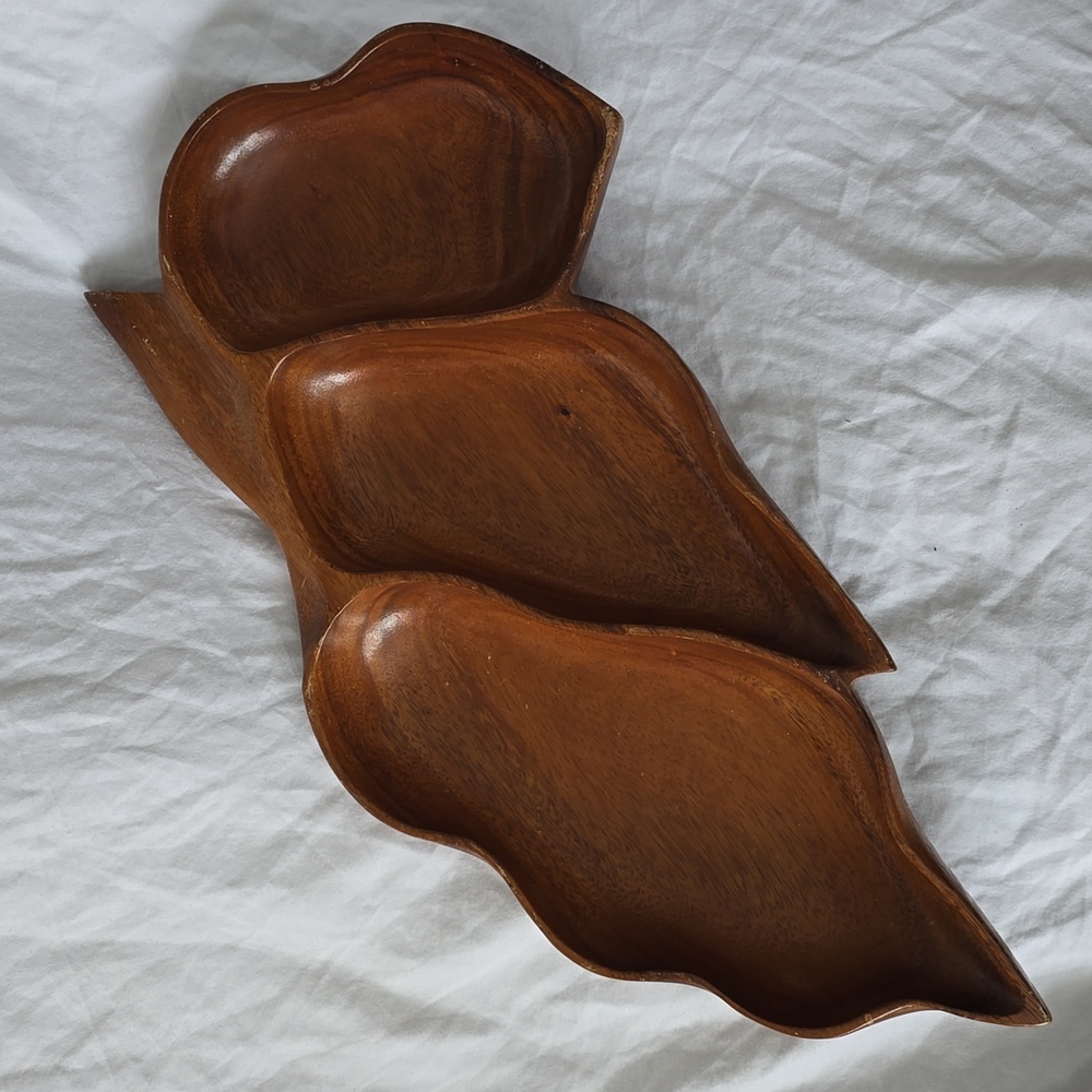 Vintage Hawaiian Wood Serving Tray Centerpiece